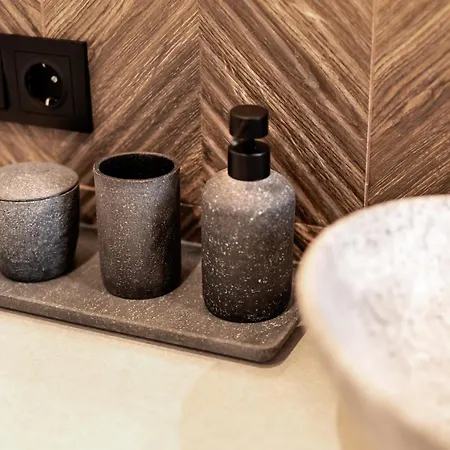 Acacia Luxury شقة