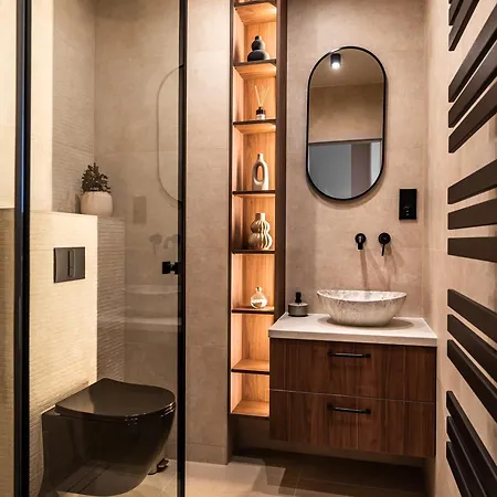 Acacia Luxury *