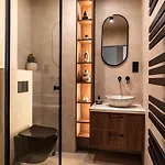 Acacia Luxury *