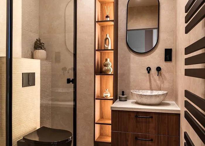 Acacia Luxury *